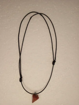 Collar de Piedra del Sol – Activa tu Confianza y Vitalidad